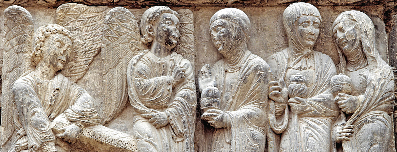 Portada septentrional de la iglesia de San Miguel de Estella (Navarra)